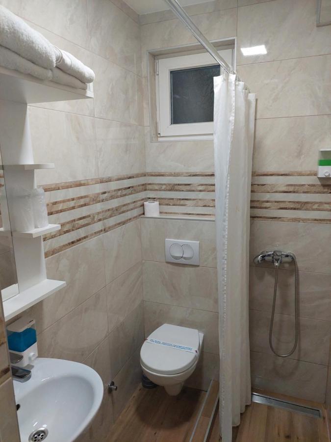Hotel Alijansa à Čačak Extérieur photo